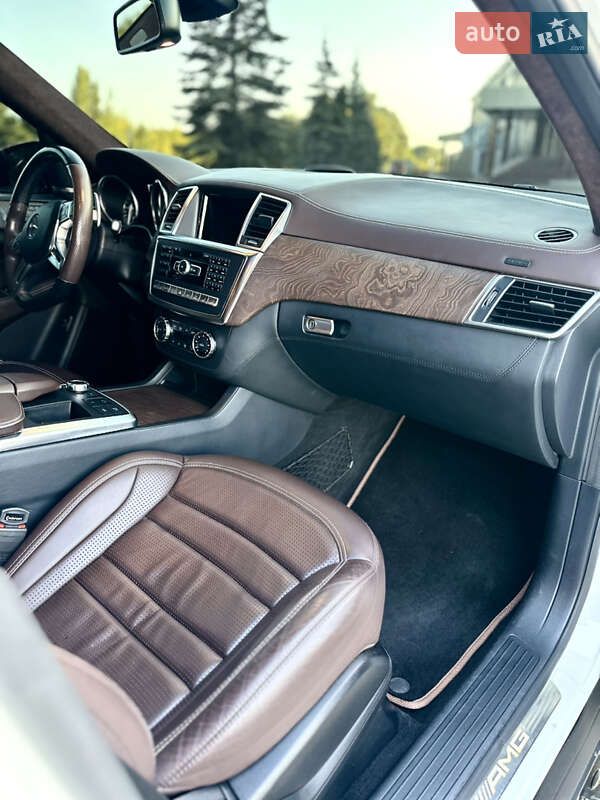Внедорожник / Кроссовер Mercedes-Benz M-Class 2014 в Киеве фото 15 Внедорожник / Кроссовер Mercedes-Benz M-Class 2014 в Киеве
