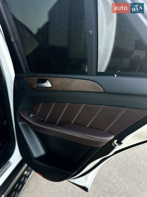 Внедорожник / Кроссовер Mercedes-Benz M-Class 2014 в Киеве фото 22 Внедорожник / Кроссовер Mercedes-Benz M-Class 2014 в Киеве