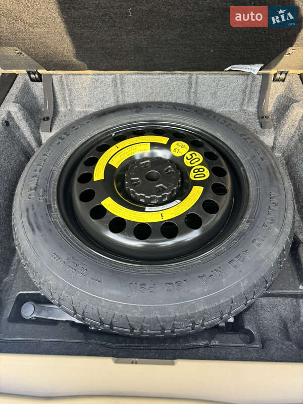 Внедорожник / Кроссовер Mercedes-Benz M-Class 2013 в Ровно