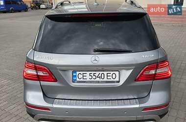 Внедорожник / Кроссовер Mercedes-Benz M-Class 2012 в 