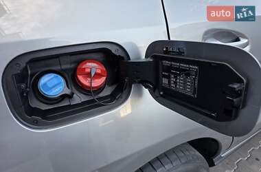 Внедорожник / Кроссовер Mercedes-Benz M-Class 2012 в 