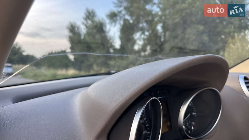 Внедорожник / Кроссовер Mercedes-Benz M-Class 2006 в Киеве