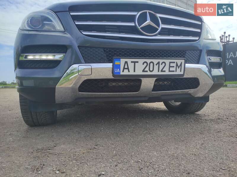 Позашляховик / Кросовер Mercedes-Benz M-Class 2013 в Калуші