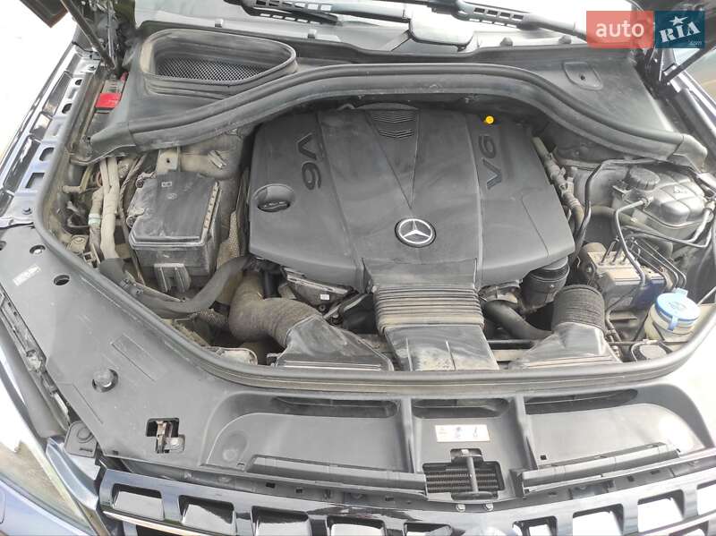 Позашляховик / Кросовер Mercedes-Benz M-Class 2013 в Калуші