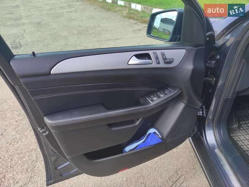 Позашляховик / Кросовер Mercedes-Benz M-Class 2013 в Калуші