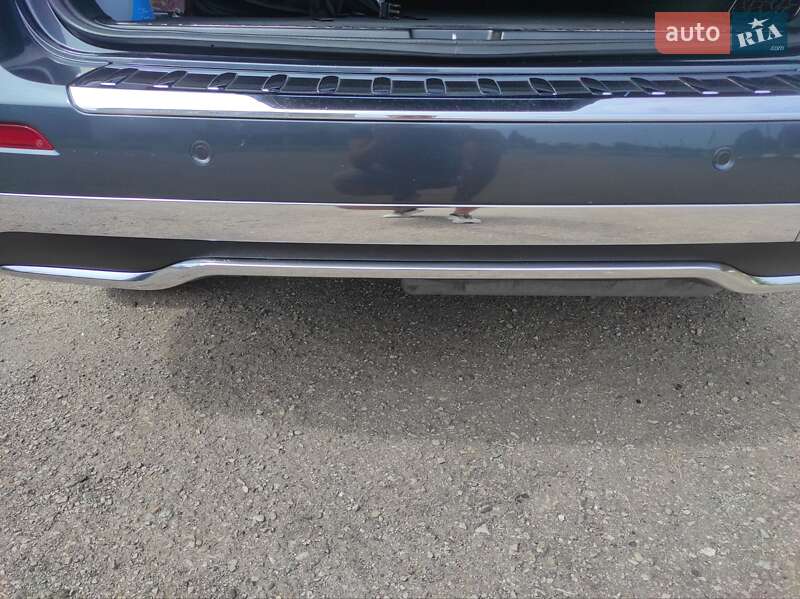 Позашляховик / Кросовер Mercedes-Benz M-Class 2013 в Калуші