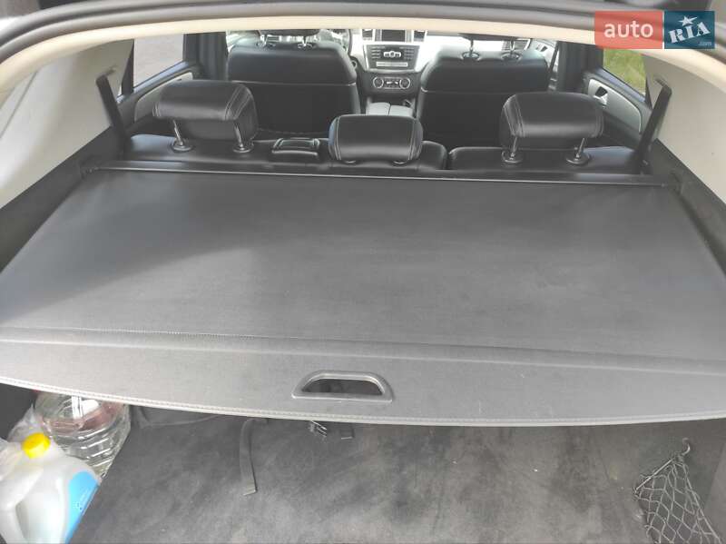 Позашляховик / Кросовер Mercedes-Benz M-Class 2013 в Калуші