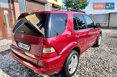 Внедорожник / Кроссовер Mercedes-Benz M-Class 2000 в 