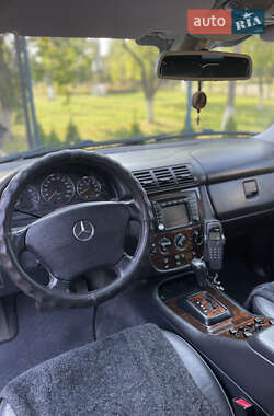 Внедорожник / Кроссовер Mercedes-Benz M-Class 2000 в 