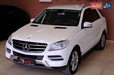 Внедорожник / Кроссовер Mercedes-Benz M-Class 2012 в 