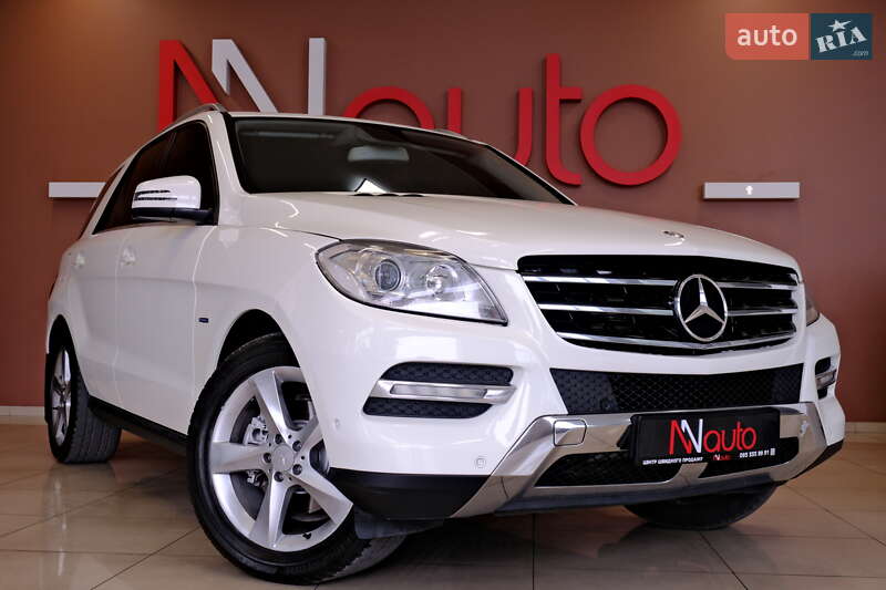 Внедорожник / Кроссовер Mercedes-Benz M-Class 2012 в Одессе