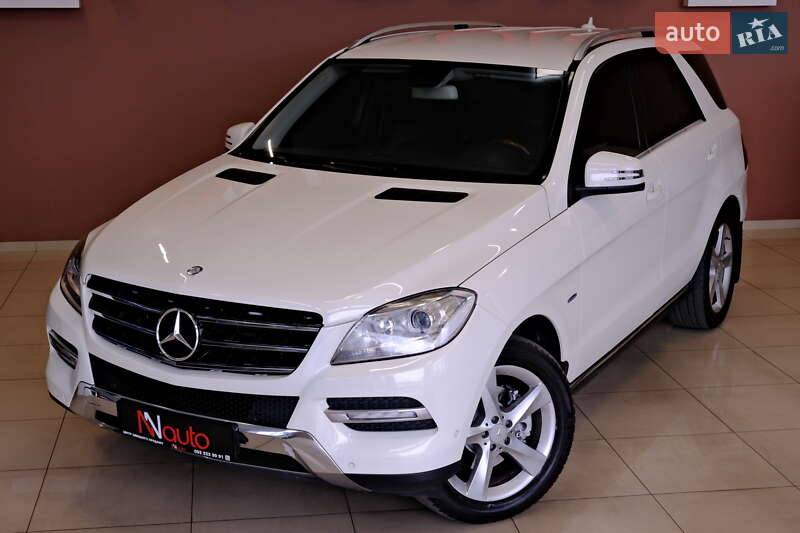 Позашляховик / Кросовер Mercedes-Benz M-Class 2012 в Одесі