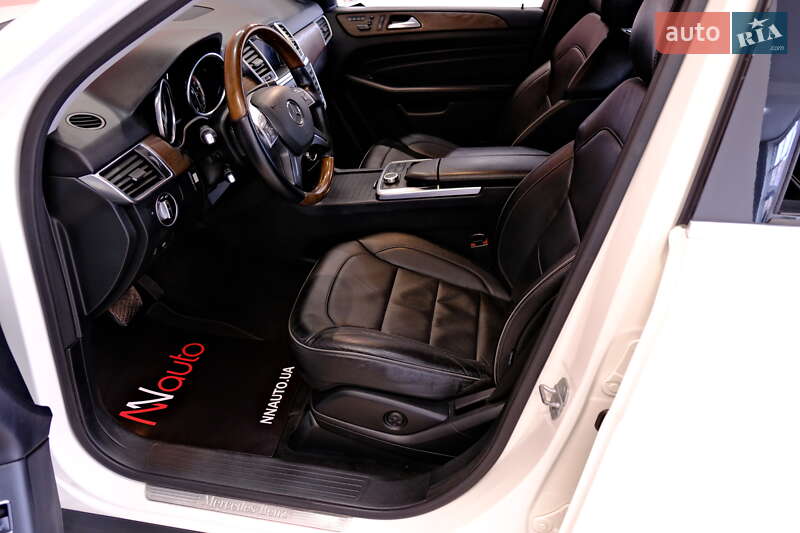 Позашляховик / Кросовер Mercedes-Benz M-Class 2012 в Одесі