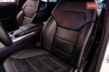 Внедорожник / Кроссовер Mercedes-Benz M-Class 2012 в 
