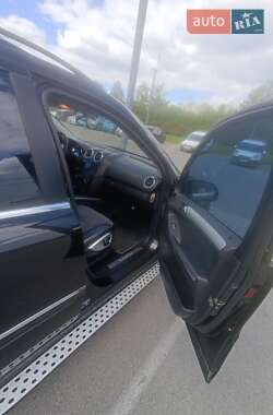 Внедорожник / Кроссовер Mercedes-Benz M-Class 2006 в 