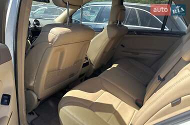 Внедорожник / Кроссовер Mercedes-Benz M-Class 2011 в 