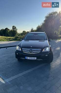 Внедорожник / Кроссовер Mercedes-Benz M-Class 2007 в 