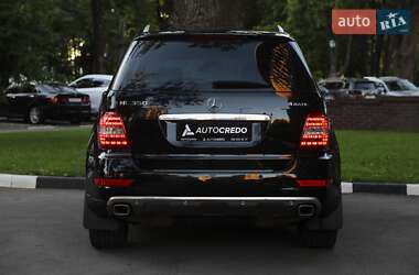Внедорожник / Кроссовер Mercedes-Benz M-Class 2010 в 