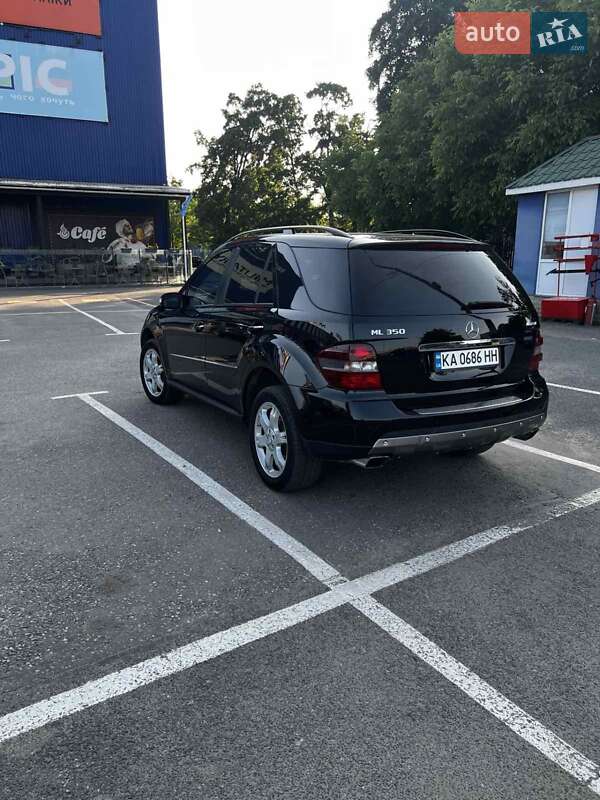 Внедорожник / Кроссовер Mercedes-Benz M-Class 2008 в Ужгороде