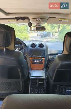 Внедорожник / Кроссовер Mercedes-Benz M-Class 2008 в 