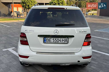 Внедорожник / Кроссовер Mercedes-Benz M-Class 2009 в 