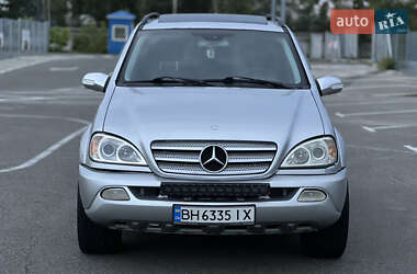 Внедорожник / Кроссовер Mercedes-Benz M-Class 2001 в 