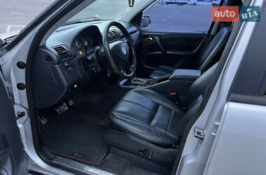 Внедорожник / Кроссовер Mercedes-Benz M-Class 2001 в 