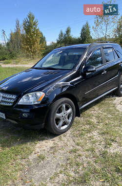 Внедорожник / Кроссовер Mercedes-Benz M-Class 2008 в Киеве