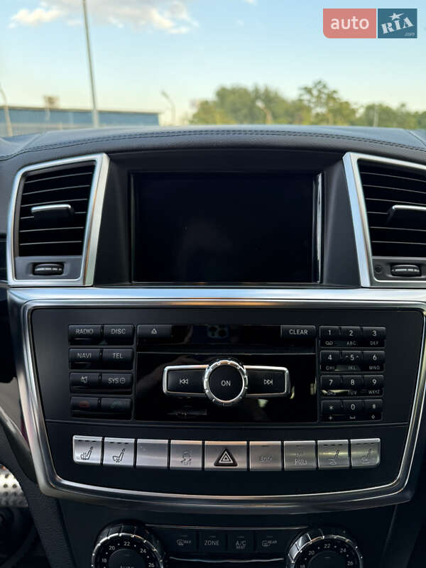 Внедорожник / Кроссовер Mercedes-Benz M-Class 2013 в Днепре