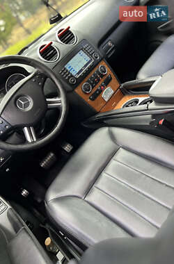 Внедорожник / Кроссовер Mercedes-Benz M-Class 2006 в 