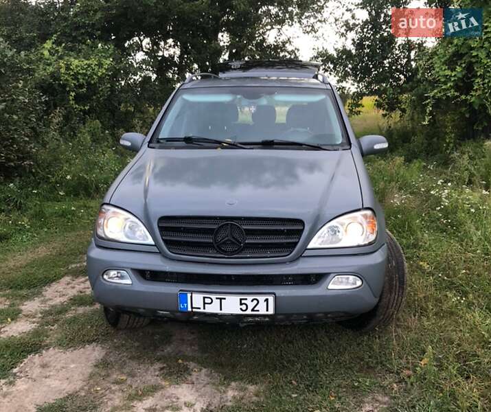 Позашляховик / Кросовер Mercedes-Benz M-Class 2002 в Шостці