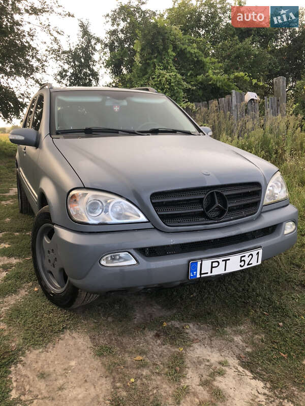 Позашляховик / Кросовер Mercedes-Benz M-Class 2002 в Шостці