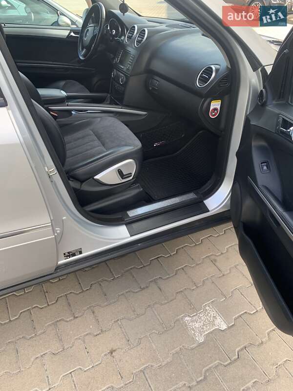 Внедорожник / Кроссовер Mercedes-Benz M-Class 2007 в Житомире