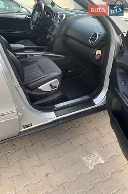 Внедорожник / Кроссовер Mercedes-Benz M-Class 2007 в 