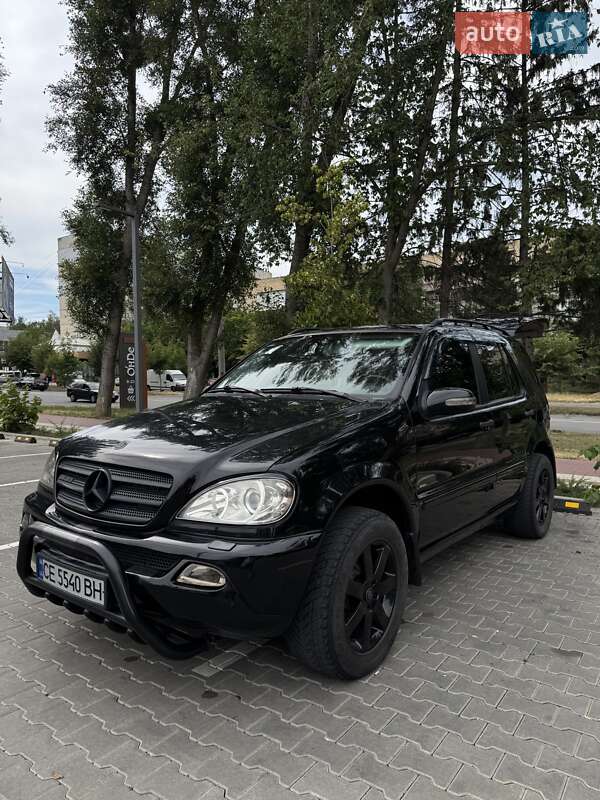 Позашляховик / Кросовер Mercedes-Benz M-Class 2003 в Чернівцях