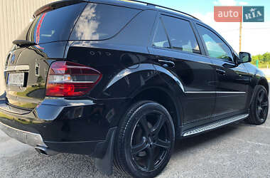 Внедорожник / Кроссовер Mercedes-Benz M-Class 2006 в 