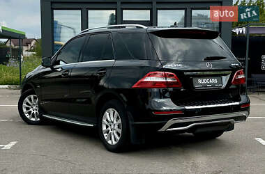Позашляховик / Кросовер Mercedes-Benz M-Class 2012 в 