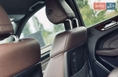 Позашляховик / Кросовер Mercedes-Benz M-Class 2012 в 