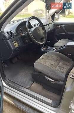 Внедорожник / Кроссовер Mercedes-Benz M-Class 2001 в 