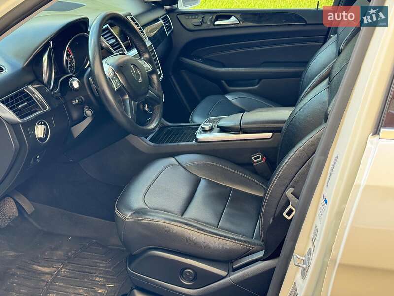Внедорожник / Кроссовер Mercedes-Benz M-Class 2013 в Виннице