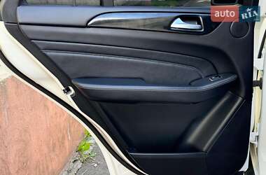 Внедорожник / Кроссовер Mercedes-Benz M-Class 2013 в 