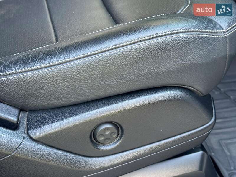 Внедорожник / Кроссовер Mercedes-Benz M-Class 2013 в Виннице
