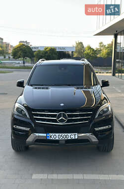 Внедорожник / Кроссовер Mercedes-Benz M-Class 2012 в 