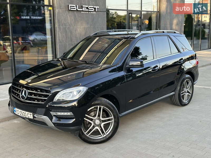 Внедорожник / Кроссовер Mercedes-Benz M-Class 2012 в Ужгороде