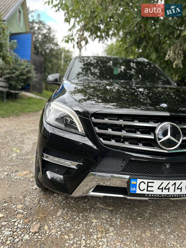 Внедорожник / Кроссовер Mercedes-Benz M-Class 2014 в Черновцах
