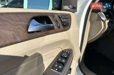 Внедорожник / Кроссовер Mercedes-Benz M-Class 2015 в 