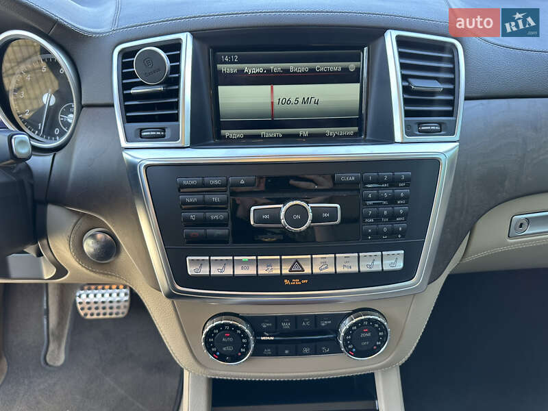 Позашляховик / Кросовер Mercedes-Benz M-Class 2015 в Києві