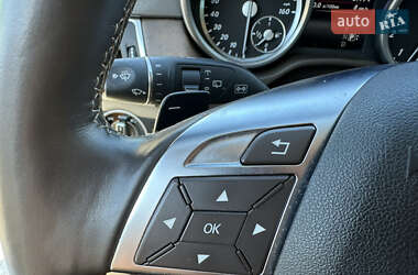 Внедорожник / Кроссовер Mercedes-Benz M-Class 2015 в 