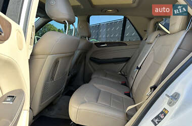 Внедорожник / Кроссовер Mercedes-Benz M-Class 2015 в 