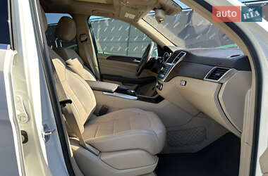 Внедорожник / Кроссовер Mercedes-Benz M-Class 2015 в 